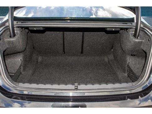 Used 2021 BMW 430i Coupe w/ M Sport Package image 9