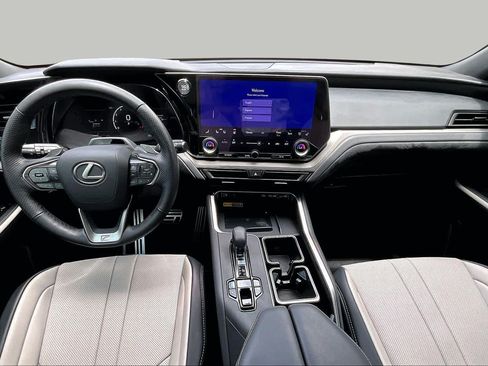 Used 2026 Lexus TX 350 AWD w/ Technology Package image 16