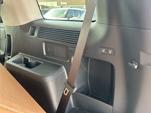 New 2026 Hyundai Santa Fe SE image 30