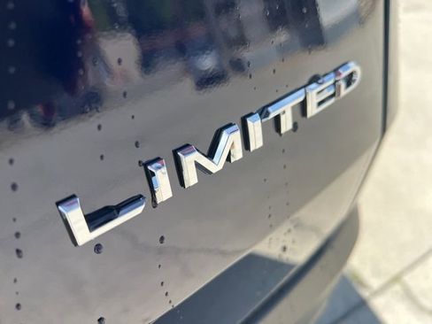 New 2026 Toyota Grand Highlander FWD image 4