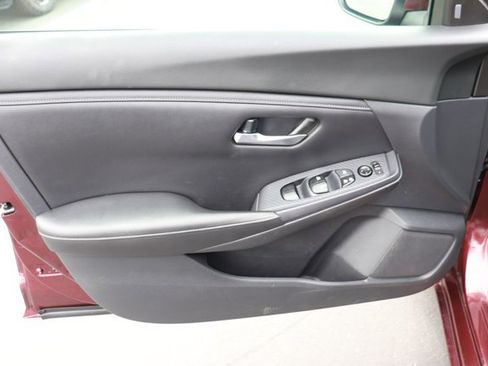 Used 2020 Nissan Sentra SV w/ Electronics Package FWD image 10