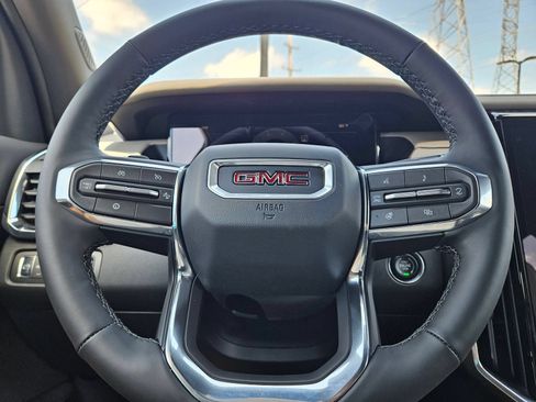 New 2026 GMC Acadia Elevation w/ Elevation Premium Package FWD image 11