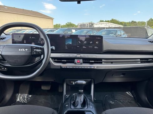 Used 2026 Kia K4 FWD image 14