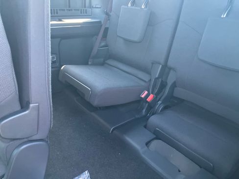 Used 2026 Toyota 4Runner SR5 AWD/4WD image 30