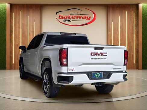 Used 2024 GMC Sierra 1500 Elevation RWD image 5