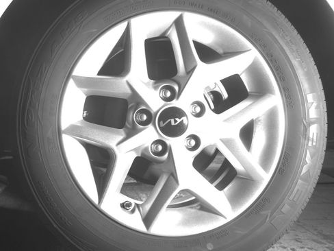 Used 2025 Kia Soul LX w/ LX Technology Package image 21