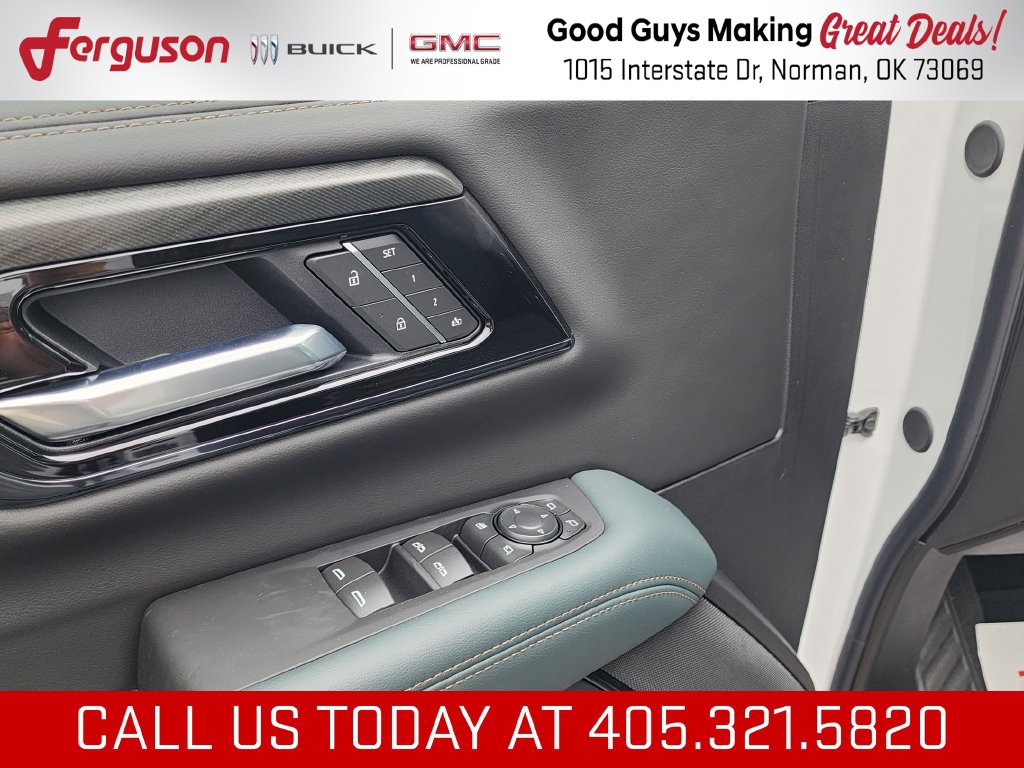 New 2026 GMC Yukon AT4 w/ AT4 Premium Plus Package AWD/4WD image 13