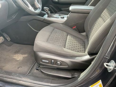 Used 2022 Chevrolet Blazer LT image 22