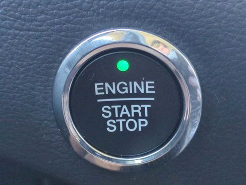 Used 2023 Ford Edge SEL w/ Convenience Package image 16