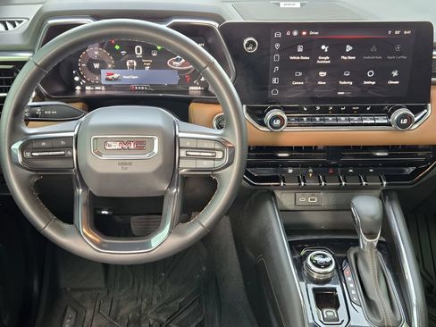 Used 2024 GMC Canyon AT4 w/ Technology Package AWD/4WD image 24