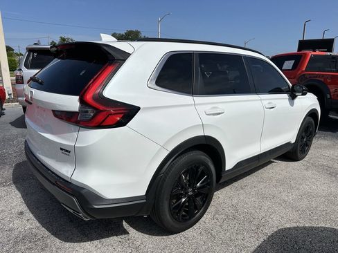 Used 2023 Honda CR-V Sport Touring image 4
