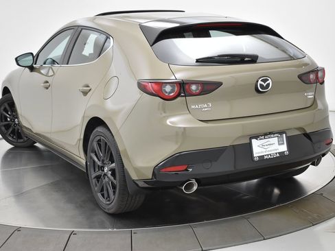 Certified 2025 MAZDA MAZDA3 Carbon AWD/4WD image 5