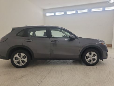 Used 2025 Honda HR-V LX image 6