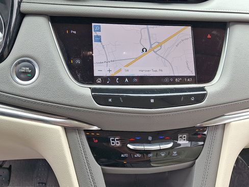 Used 2021 Cadillac XT5 Premium Luxury AWD/4WD image 18