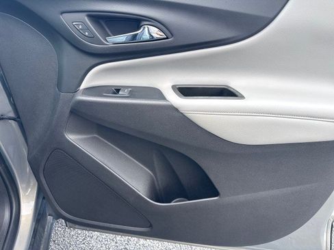 Used 2018 Chevrolet Equinox Premier FWD image 33