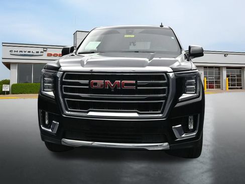 Used 2022 GMC Yukon SLT w/ SLT Premium Package AWD/4WD image 8