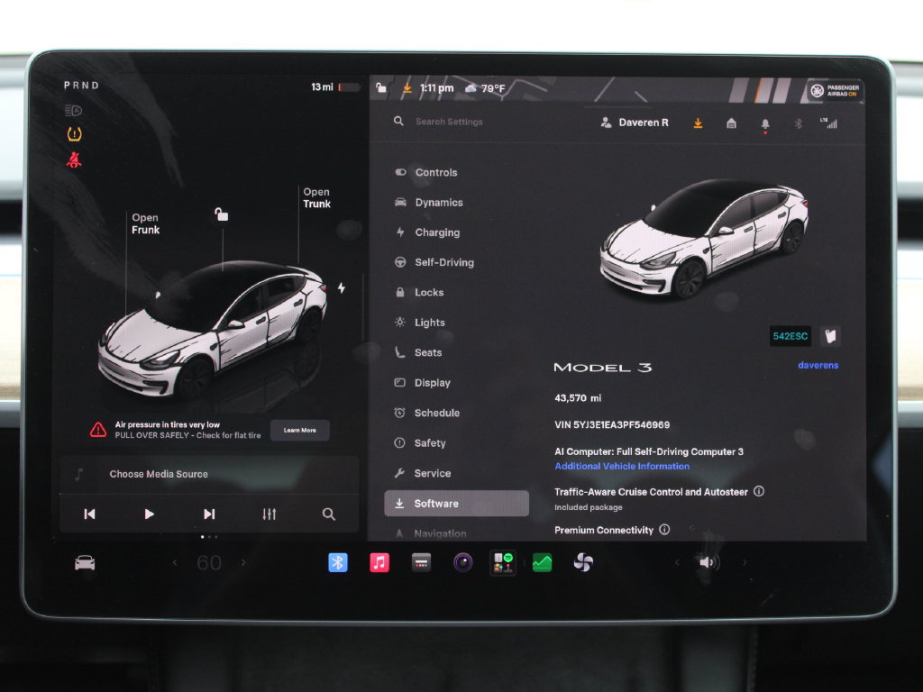 Used 2023 Tesla Model 3 Standard Range RWD image 23