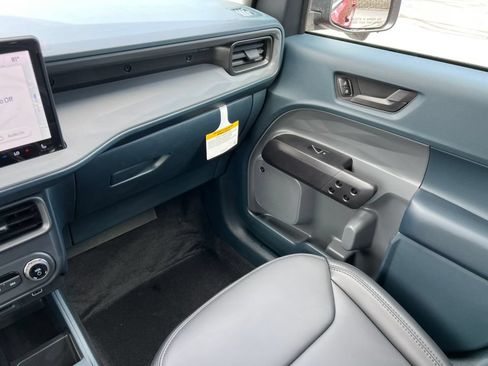 Used 2026 Ford Maverick Lariat w/ Black Appearance Package AWD/4WD image 33