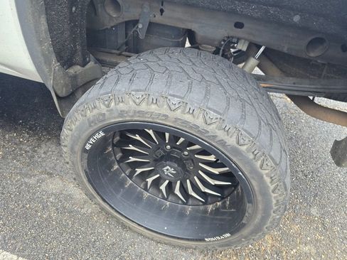 Used 2018 GMC Sierra 1500 SLT w/ Texas SLT Premium Package image 7