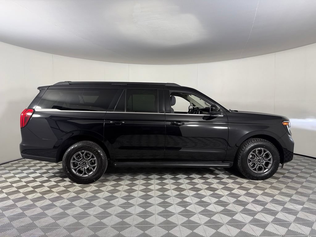 Used 2025 Ford Expedition Max Active RWD image 7