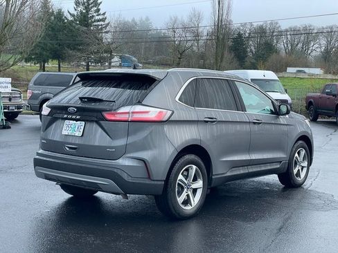 Certified 2022 Ford Edge SEL w/ Convenience Package image 4