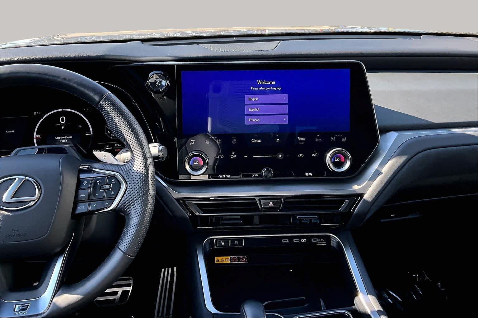 Used 2025 Lexus TX 500h AWD w/ Technology Package image 7