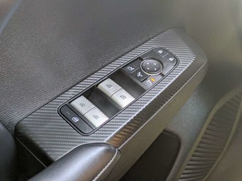 Used 2024 Mitsubishi Outlander SE FWD image 24