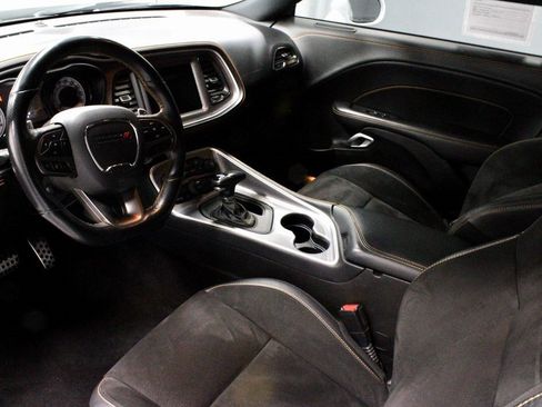 Used 2022 Dodge Challenger R/T Scat Pack image 21