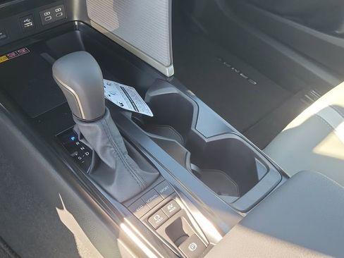 Used 2026 Toyota Camry SE w/ Multimedia Upgrade Package image 18