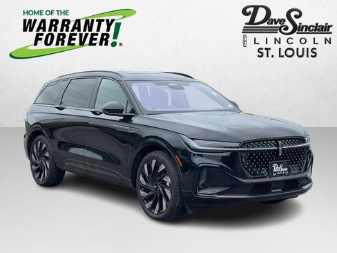 Certified 2025 Lincoln Nautilus Reserve AWD/4WD image 1