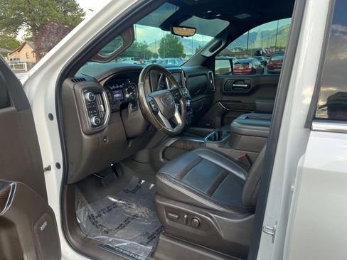 Used 2020 GMC Sierra 1500 Denali w/ Denali Ultimate Package AWD/4WD image 11