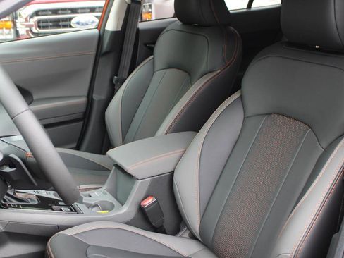 New 2025 Subaru Crosstrek 2.5i Limited w/ Popular Package #4A image 13