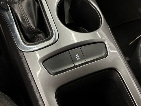 Used 2016 Chevrolet Cruze LT w/ Convenience Package image 26