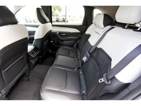 New 2026 MAZDA CX-5 Preferred AWD/4WD image 10