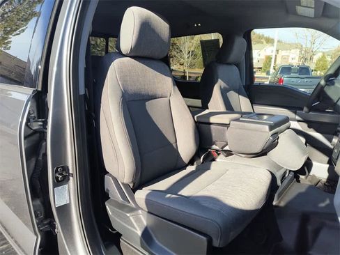 Used 2024 Ford F250 XLT w/ Black Appearance Package image 25