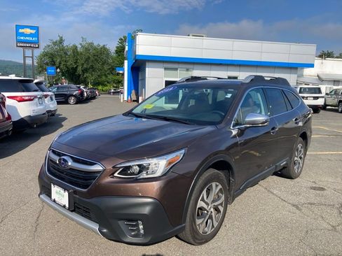 Used 2022 Subaru Outback Touring AWD/4WD image 21