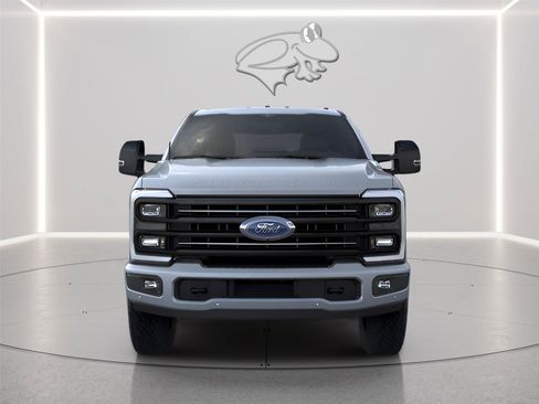 New 2026 Ford F250 Platinum w/ Tremor Off-Road Package AWD/4WD image 8