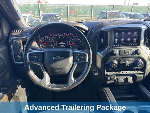 Used 2019 Chevrolet Silverado 1500 LT Trail Boss image 18