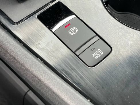 Certified 2023 Nissan Rogue SV w/ SV Premium B Package AWD/4WD image 24