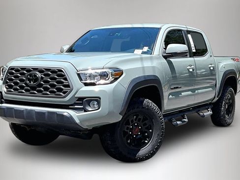 Used 2022 Toyota Tacoma TRD Off-Road w/ Technology Package AWD/4WD image 1
