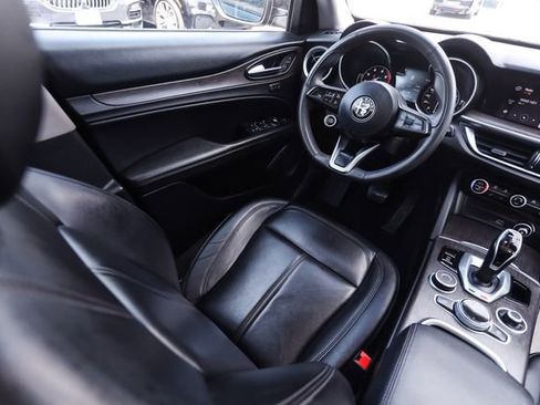Used 2021 Alfa Romeo Stelvio Ti w/ Nero Edizione AWD/4WD image 26