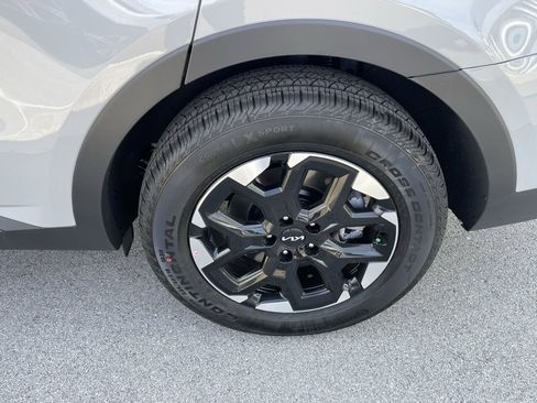 New 2026 Kia Sorento S w/ S Panoramic Sunroof Package image 35