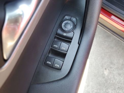 Used 2022 Chevrolet Blazer LT image 18