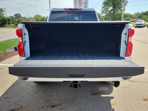 Used 2022 Chevrolet Silverado 2500 LTZ w/ LTZ Plus Package AWD/4WD image 33