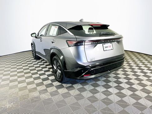 Used 2023 Nissan Ariya FWD image 7