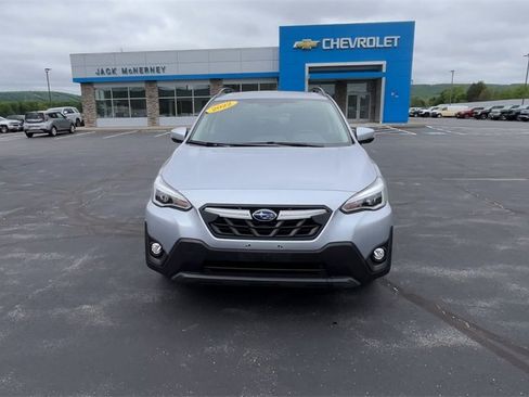 Used 2022 Subaru Crosstrek 2.5i Limited w/ Moonroof Package 2 image 3
