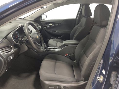 Used 2022 Chevrolet Malibu LT FWD image 17