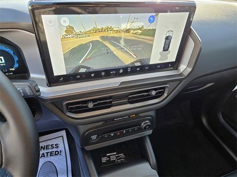 New 2025 Ford Bronco Sport Outer Banks image 10