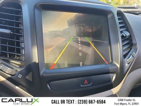 Used 2017 Jeep Cherokee High Altitude image 30