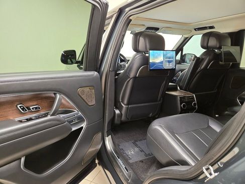 Used 2024 Land Rover Range Rover Long Wheelbase Autobiography AWD/4WD image 17